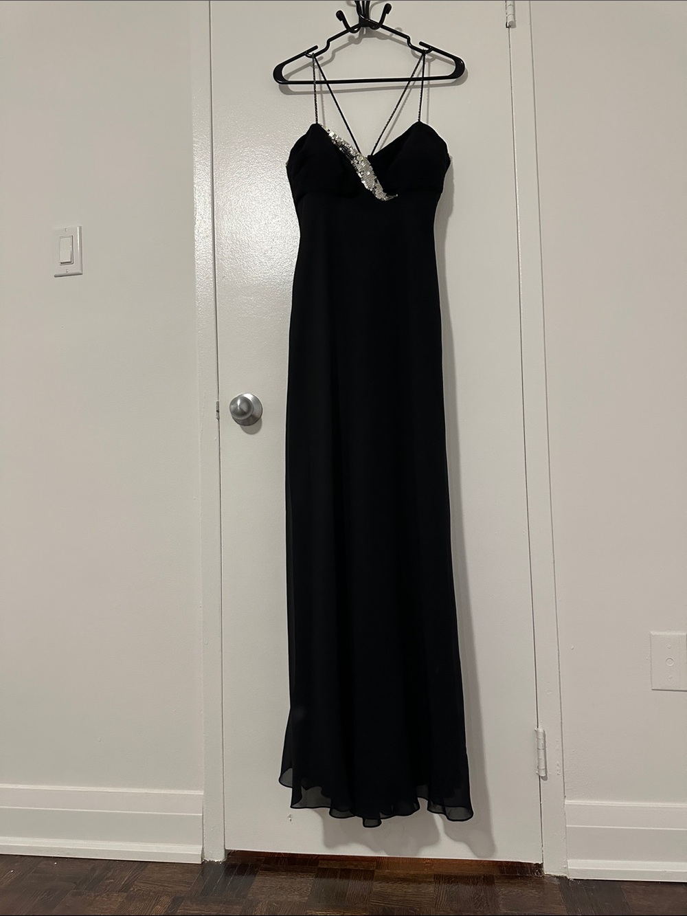 Elegant Black Maxi Dress with Crystal Accent